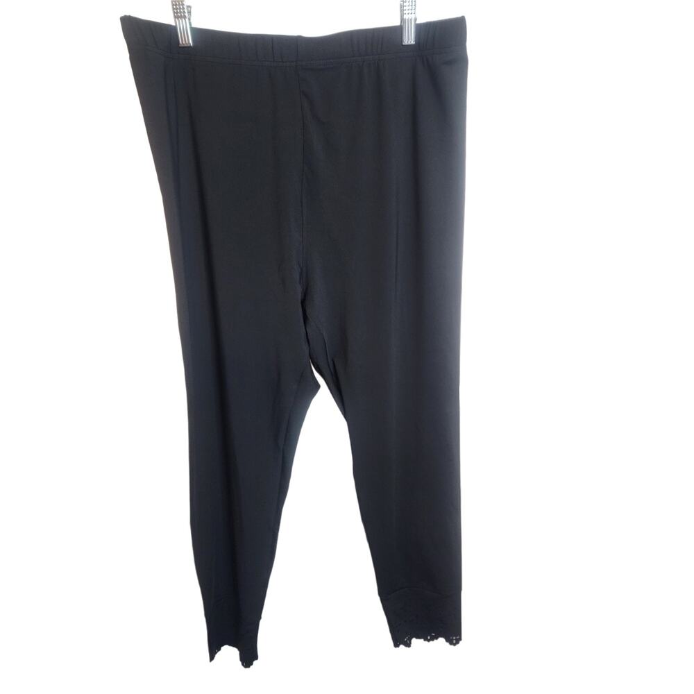 BloomChic Black Leggings with Lasercut Detail, NWT, 2X